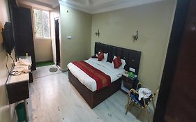 Oyo Hotel Rajshree