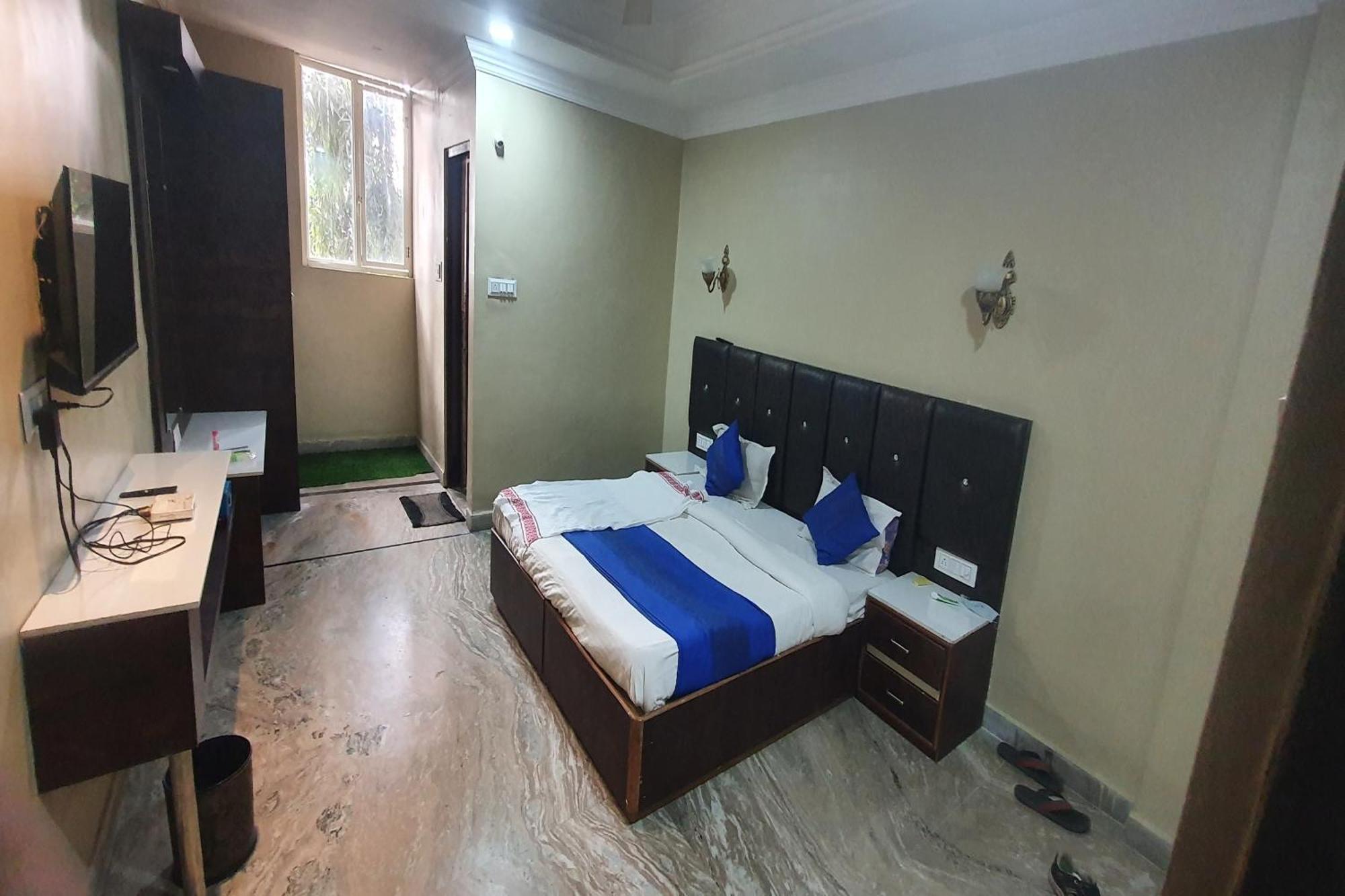 Oyo Hotel Rajshree Akolia Exterior photo